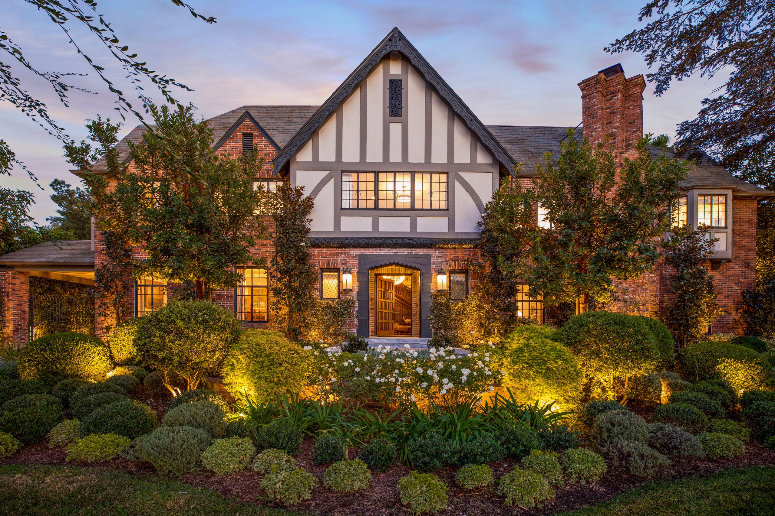 Old Hollywood Tudor Seldom Scene Interiors