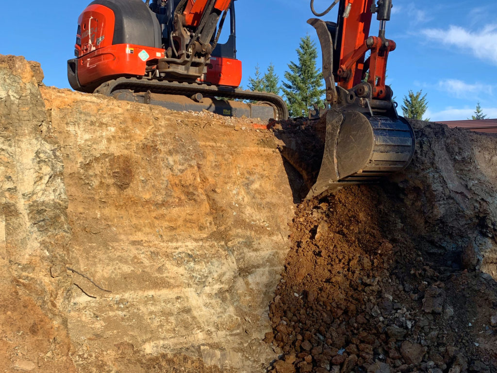 diggingupwall Select Builders