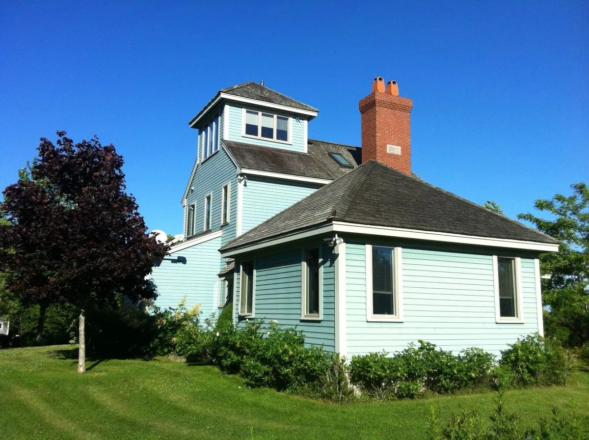 Artist retreat close to Rockland for sale