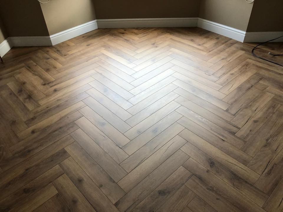Select Laminate Lignum Fusion Herringbone Oak Robust