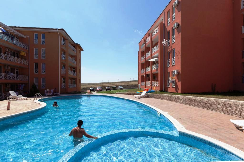 Studio apartment for sale in Sunny Day 6 complex near Sunny Beach
