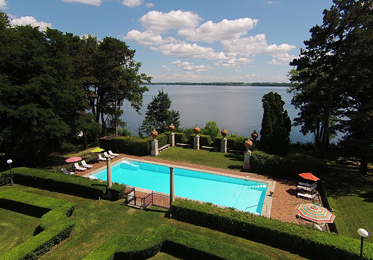 Geneva On The Lake Boutique Resort Hotel Select Registry