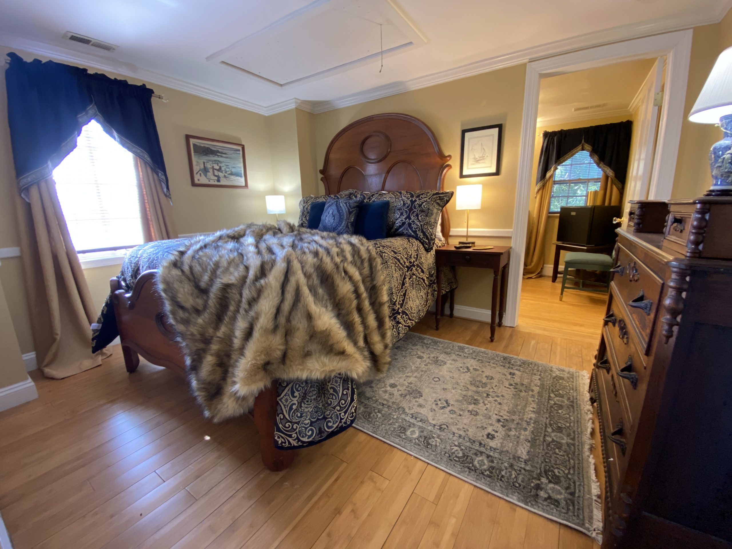 Waterfront Hambleton Inn Bed & Breakfast Select Registry