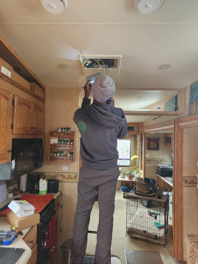 About Us Select Mobile RV Repair