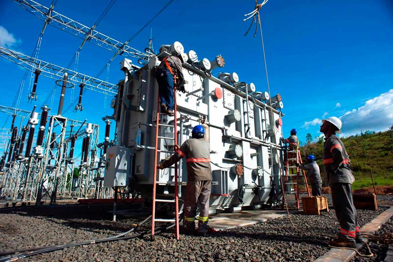 Apagão volta a assustar Amapá; energia está voltando gradativamente
