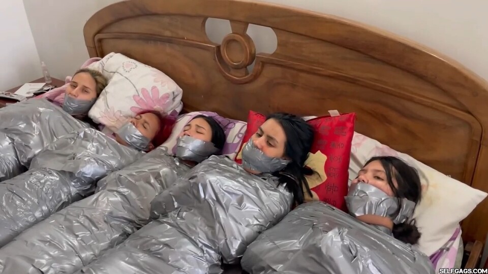 Trapped In Mummy Mansion: 5 Mummified Girls Strugg... | selfgags