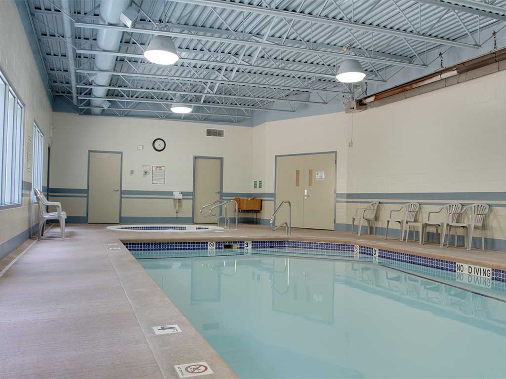 Glenwood Motel International Selkirk Loop