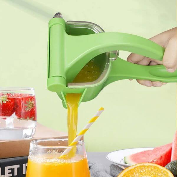 MANUAL JUICE SQUEEZER Sell This Now