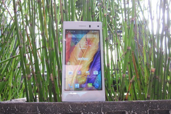 Review smartphone Axioo PICOPhone M2