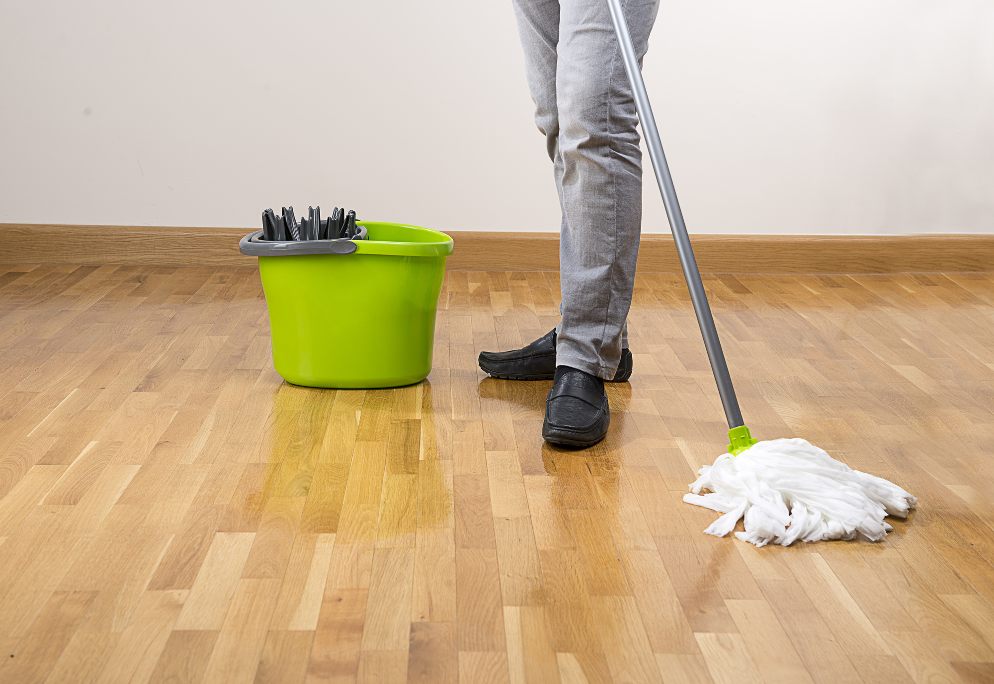 Mopping The Floor With Hot Water at Chelsea Andrews blog