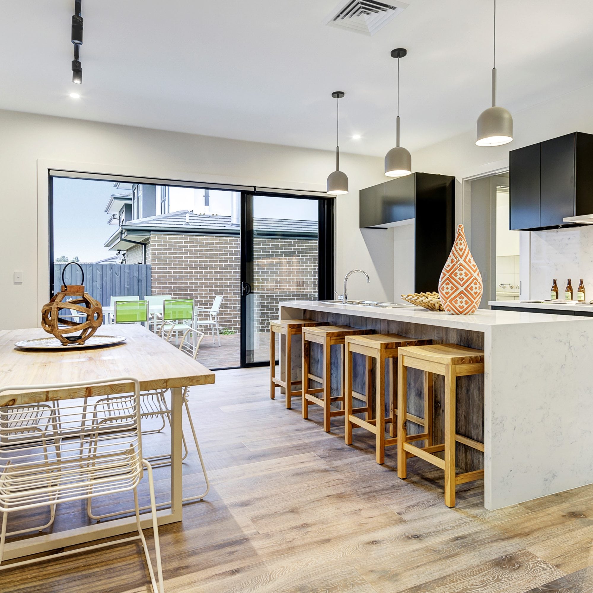 Mont Albert Townhouses SEMZ