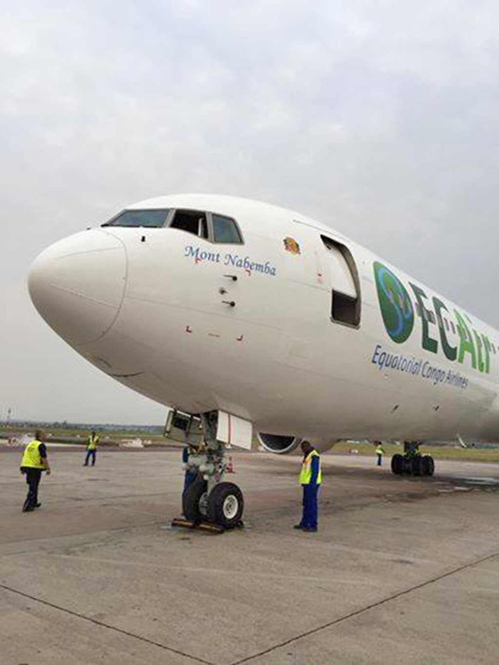 CongoBrazzaville une dette cloue au sol les avions d’Ecair