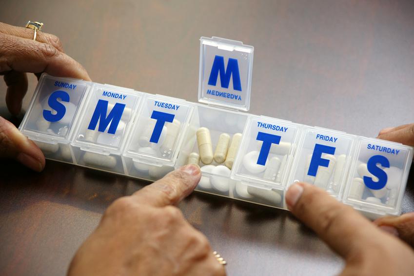 Setting up a medication reminder system Helping Seniors Safely Manage