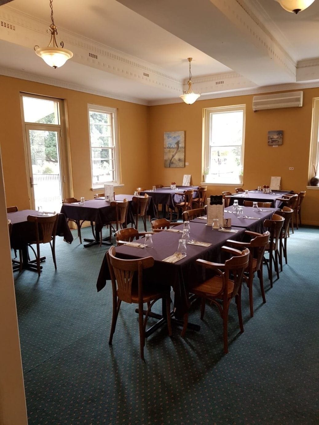 Waroona Hotel Seniors / Over 55's Guide to Perth