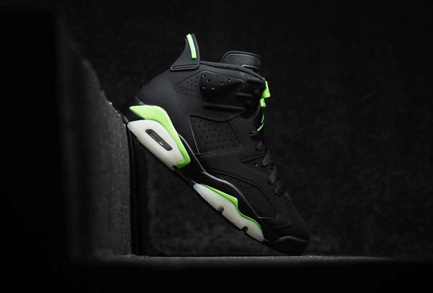 Jordan 6 Retro “Electric Green” Sensación del Bloque