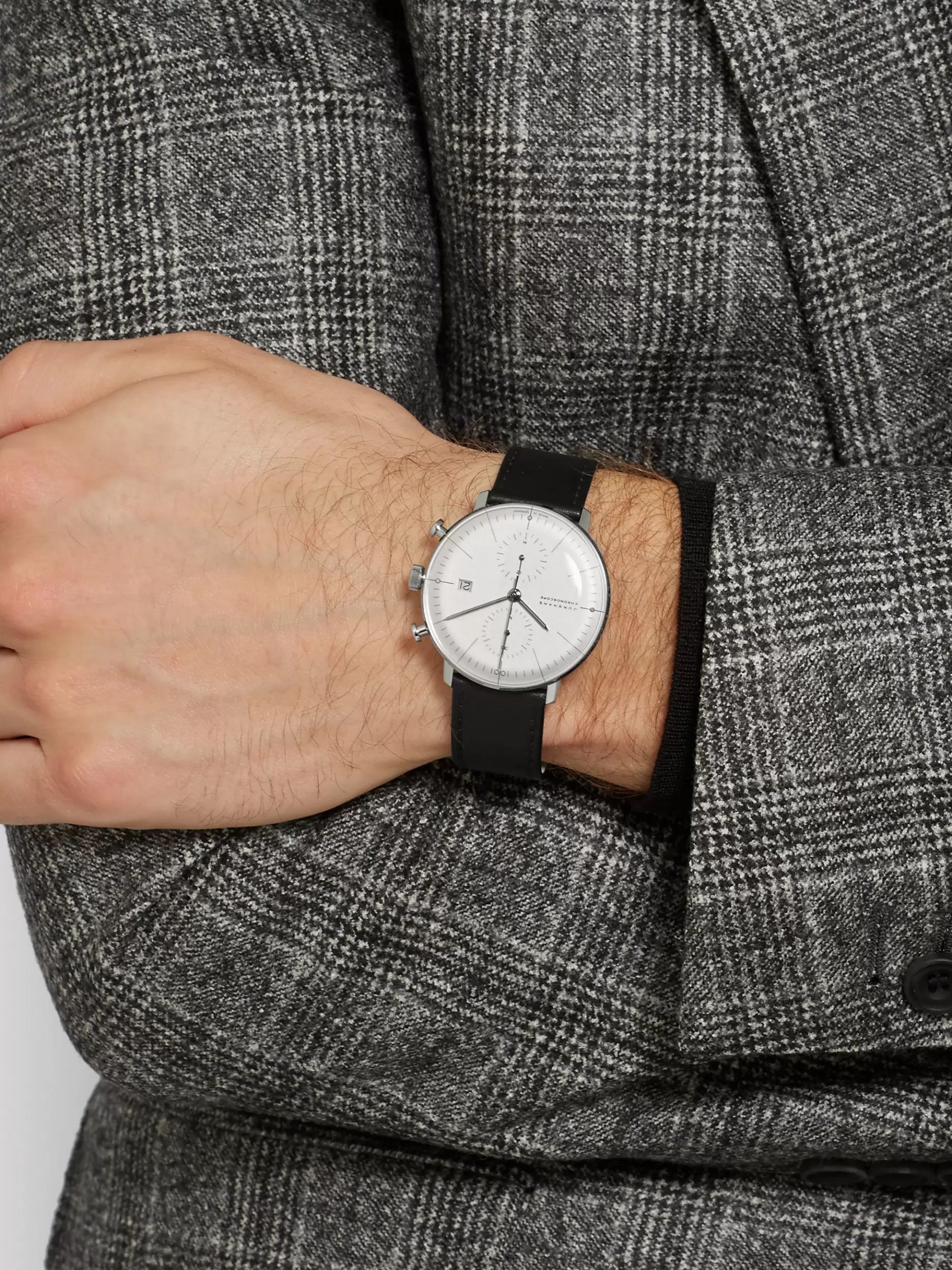 Best Men's Watches Under 200 Dollars Which One to Pick? SenseOrient