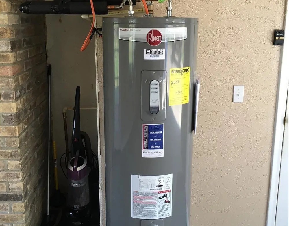Best Rheem Water Heater Reviews (2022 Guide) Sensible Digs