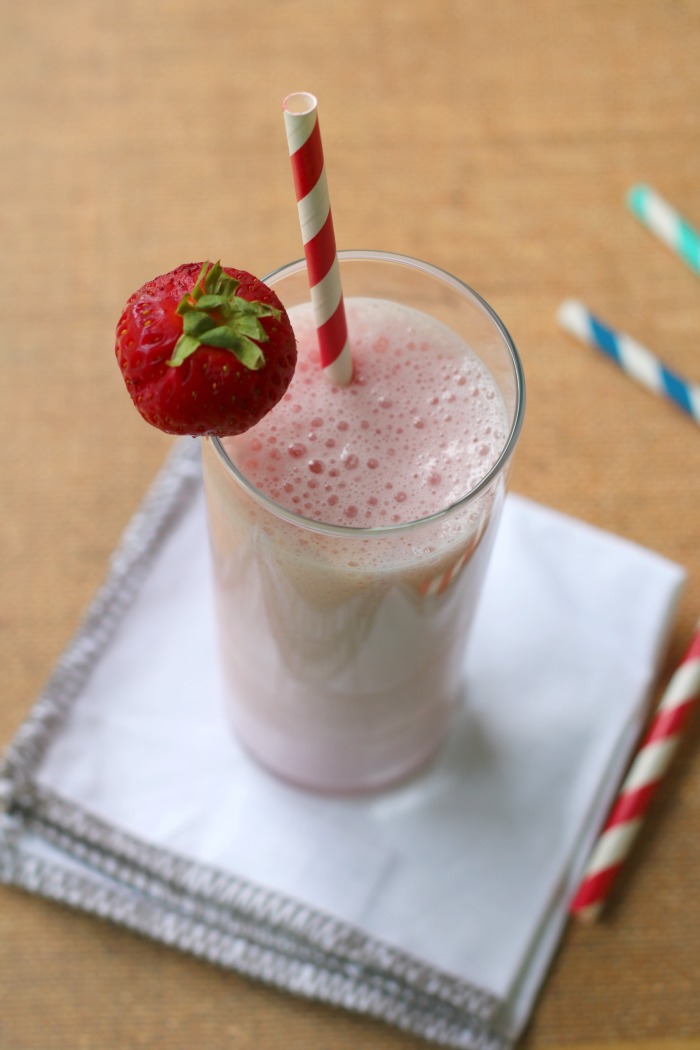 Angel Food Smoothie with Protein Powder Smoothie King Copycat