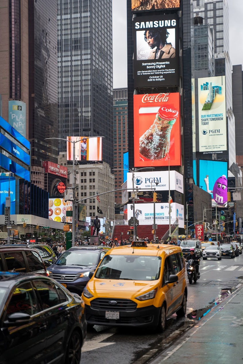 Easiest (and Cheapest) Way From JFK Airport to Times Square and