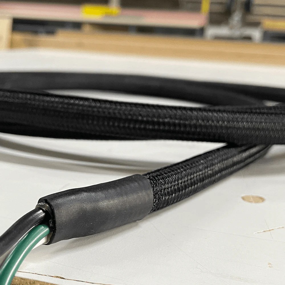 Pre-Wired 120VAC Outlet – SergSupply