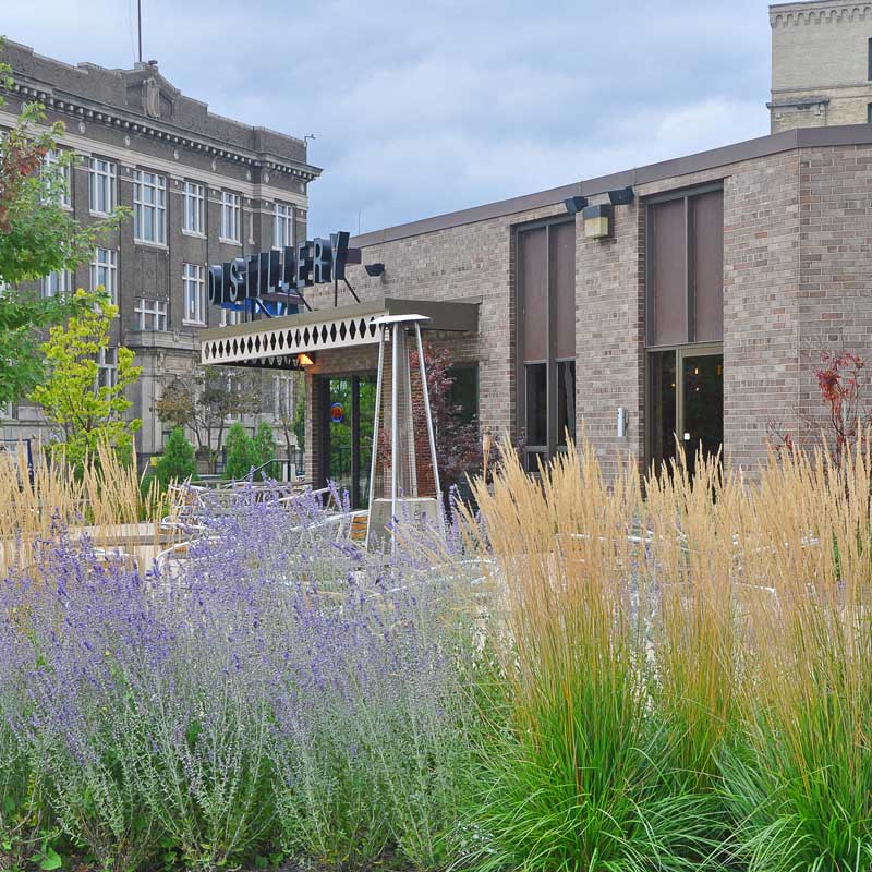 Apartments Near Great Lakes Distillery, LLC Serif Milwaukee Apartments