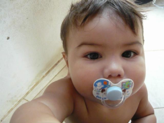 One Out of Every Three Spanish Babies Born Out of Wedlock