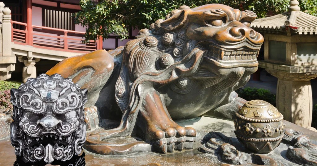 The History and Significance of Foo Dogs in Asian Culture Serpent