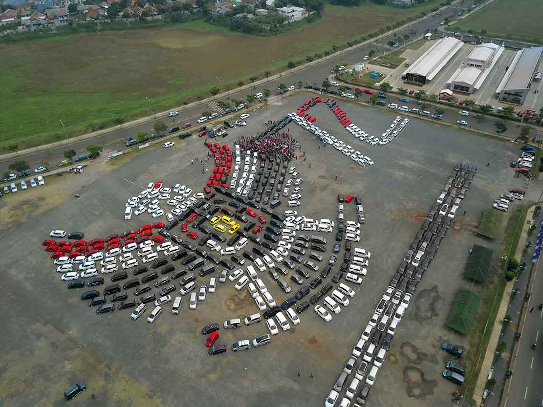 Komunitas Mobil Sambut Perayaan Asian Games 2018 di Ajang GIIAS 2018