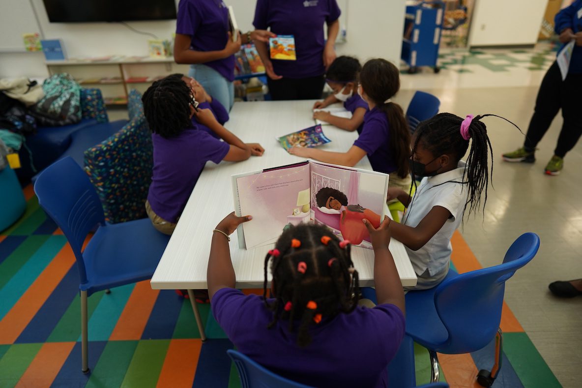 Players Coalition Awards 30,000 to Southeast Raleigh Elementary School