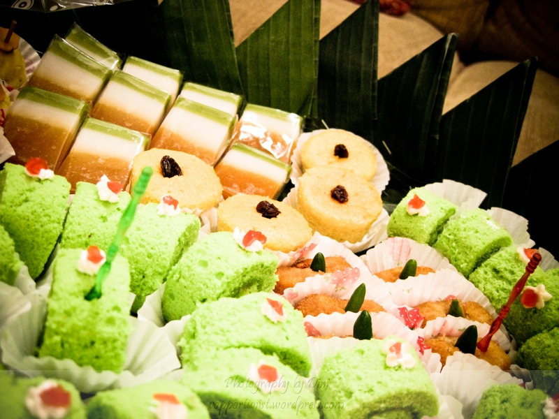  Contoh  Spanduk Jual Kue  Basah  desain spanduk kreatif