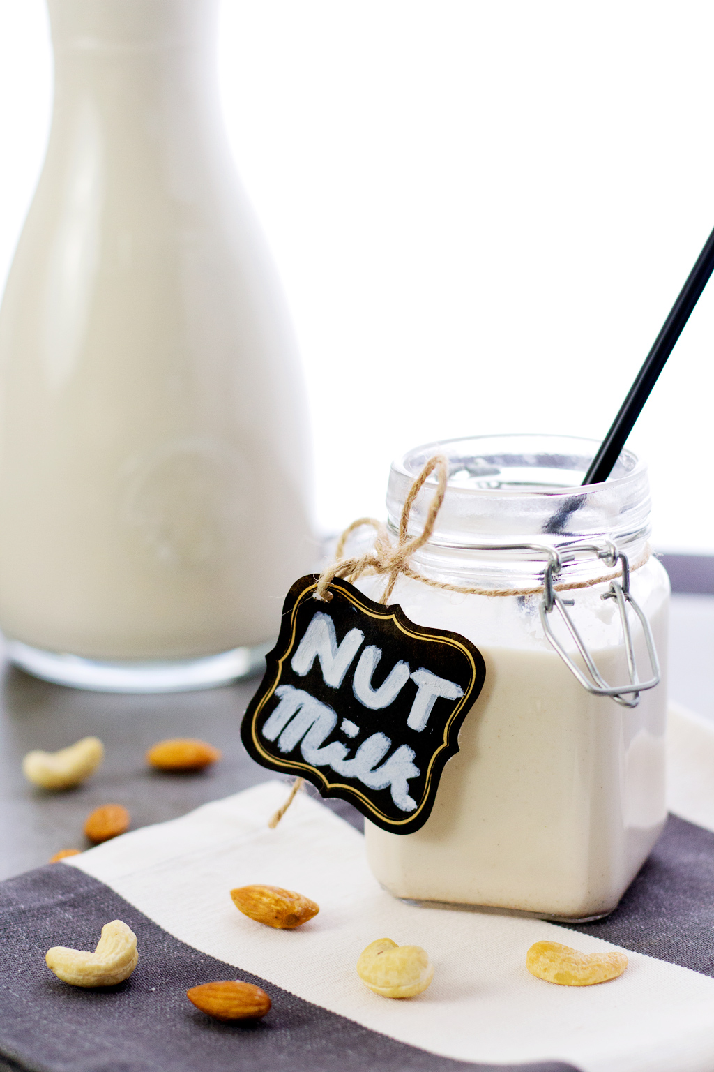 How to Make Nut Milk with Vitamix (Cashew & Almond Milk) Serving Realness