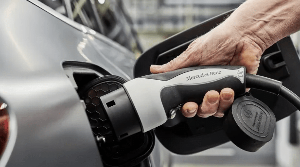 Ampol in bet each way with electric car charging stations ServoPro