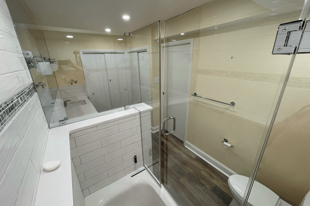 Master Bathroom (Rehoboth Beach)
