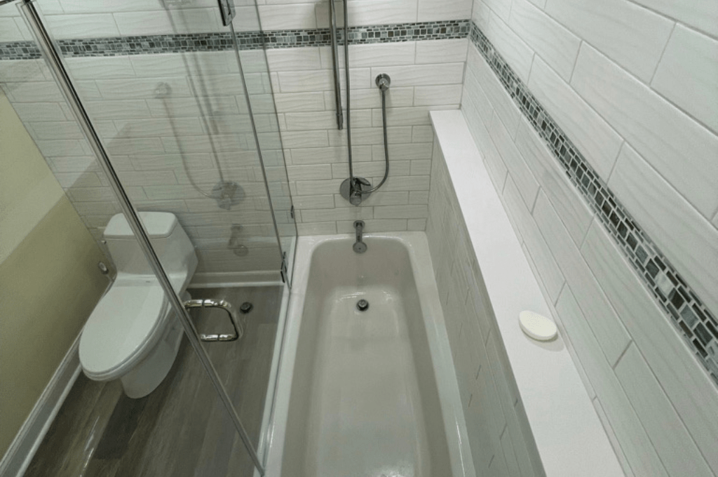 Master Bathroom (Rehoboth Beach)