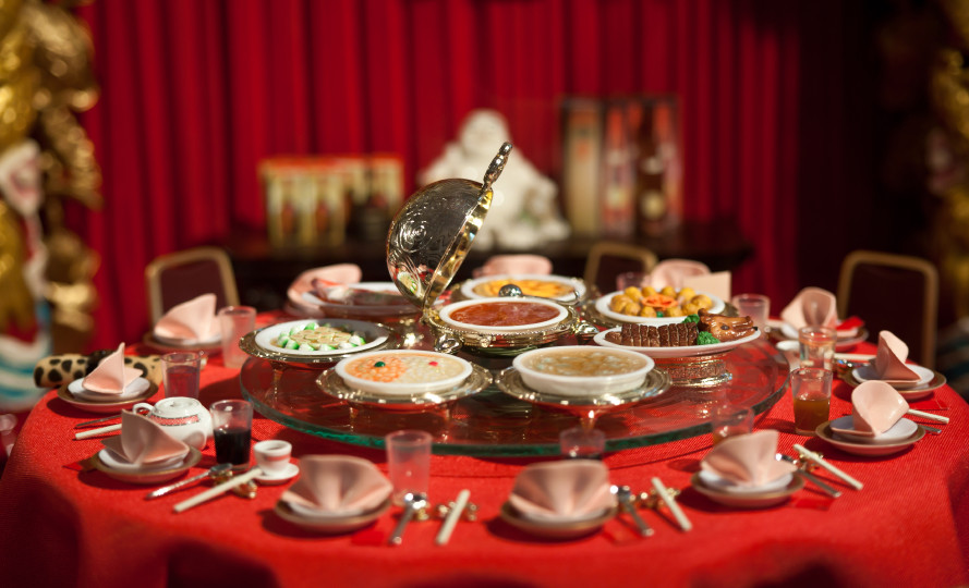 Chinese Etiquette The Complete Dos and Don’ts Guide! Sesame Disk Group