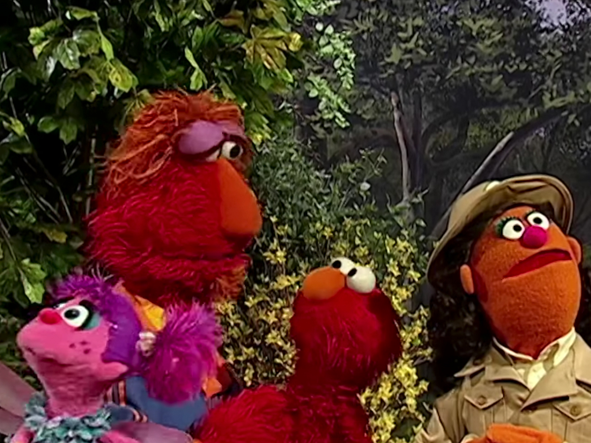 Exploring Outdoors Sesame