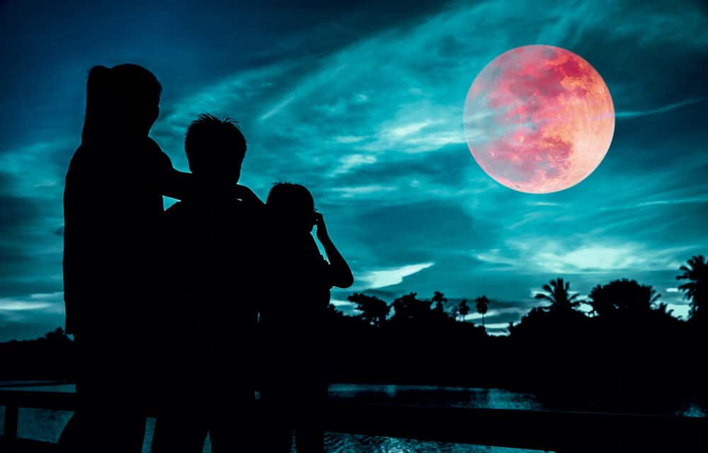 Some see coming ‘Super Blood Moon’ followed by a ‘Ring of Fire’ as sign