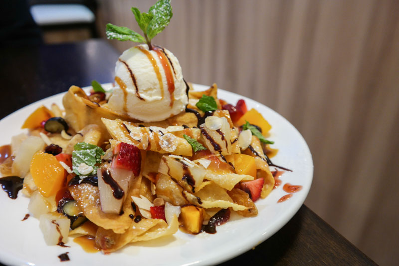 Beyond Pancakes Try HalalCertified Dessert Nachos & DutchStyle Pizza