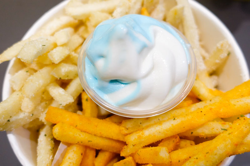 Shake Shake In A Tub Nostalgic Combination Of Fries With SoftServe