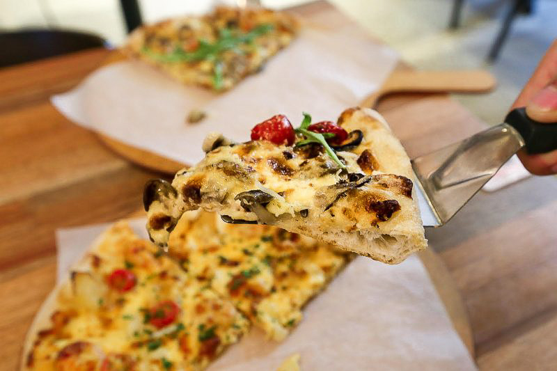 Savour Truffle Mushroom + Alfredo Prawn Pizza With San Francisco