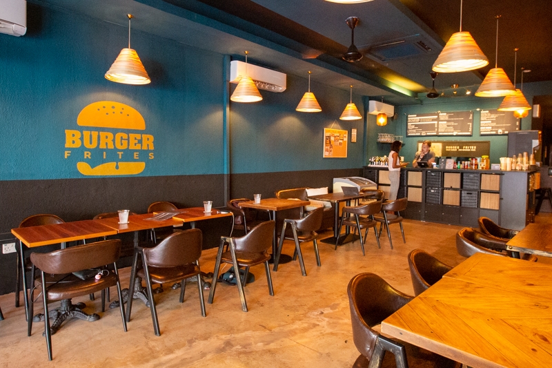 Burger Frites 180g Angus Beef Burger + Fried Brie Cheese Burger At