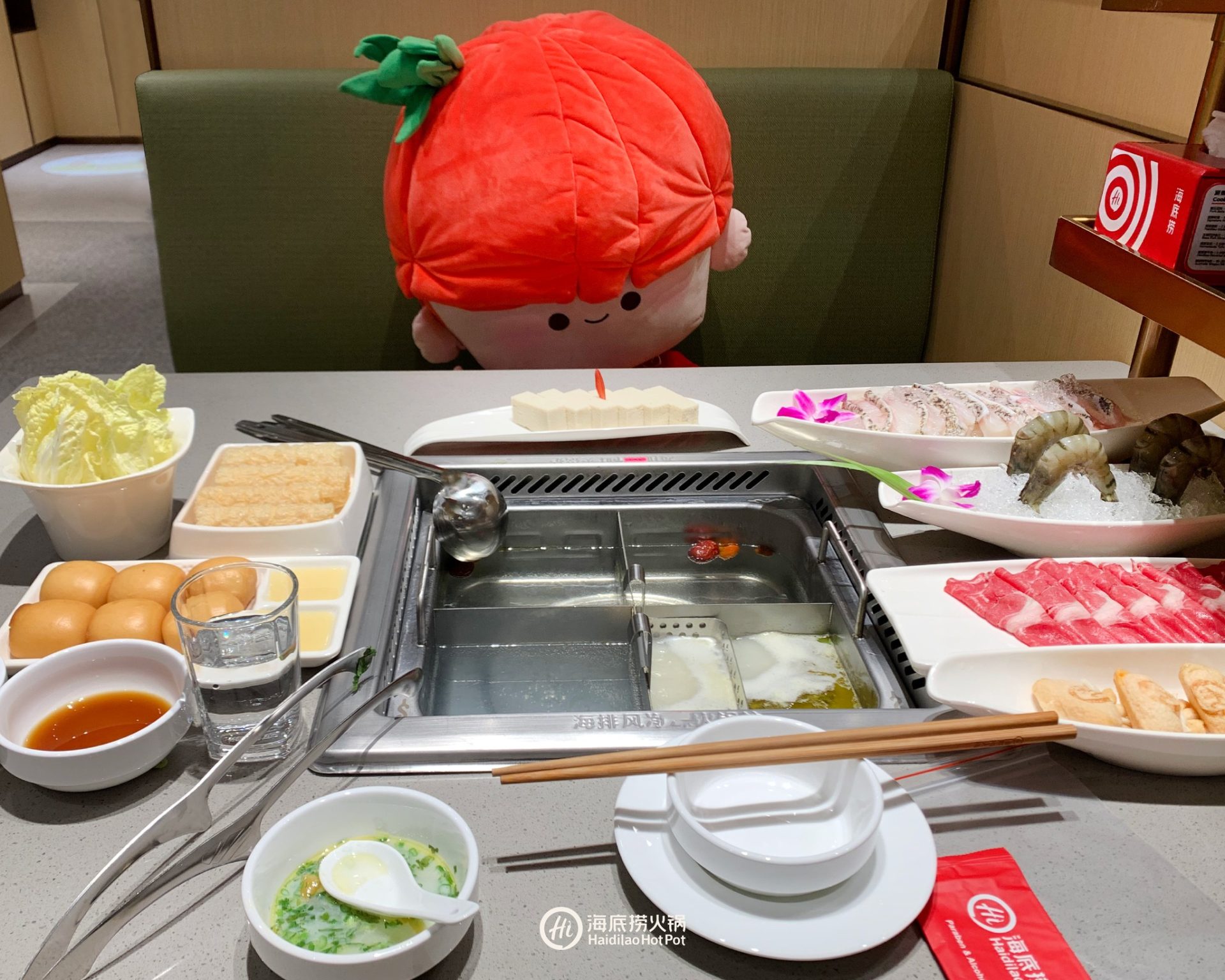 Haidilao Malaysia will now open past midnight for your hot pot supper