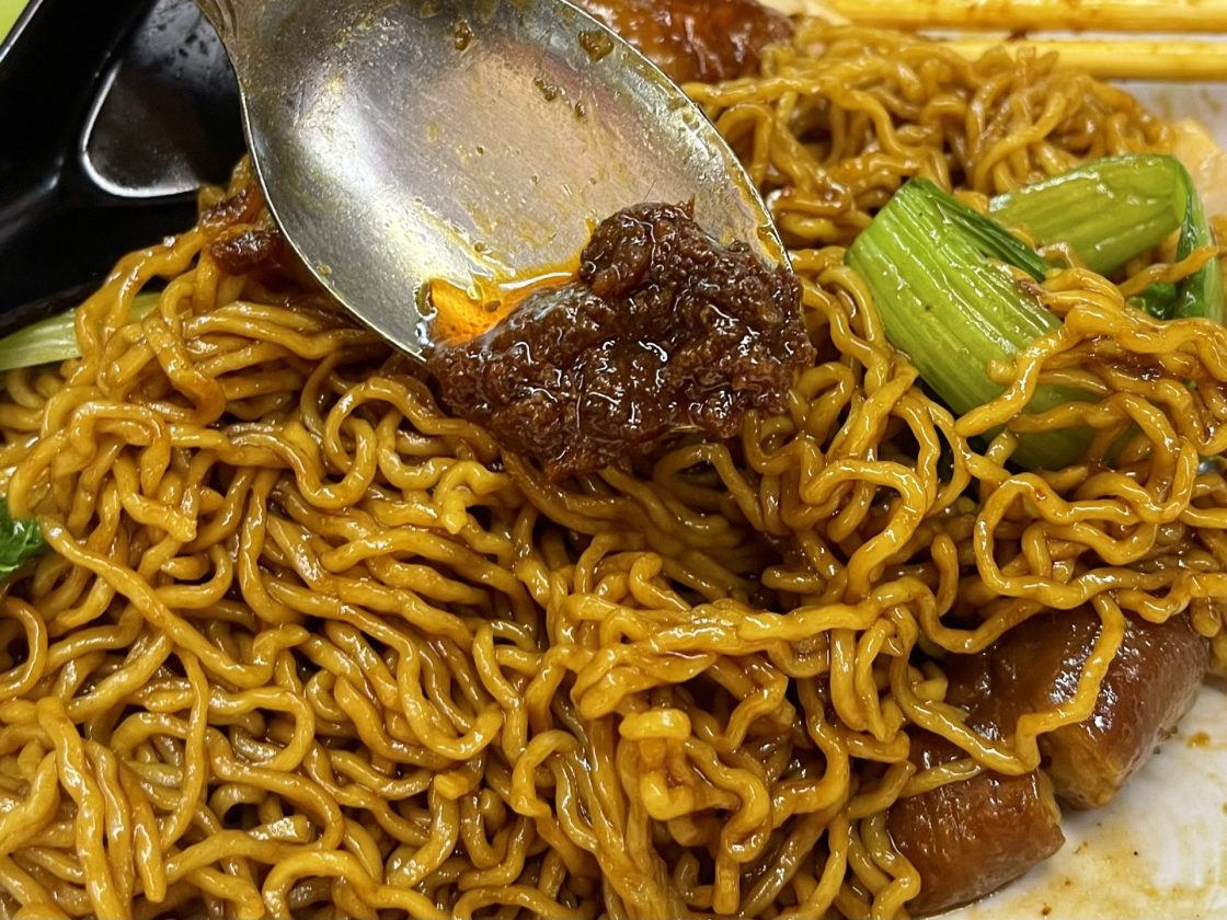 Hao You Ji Charcoal Roasted Delights I found the best char siew in Singapore at Geylang Bahru