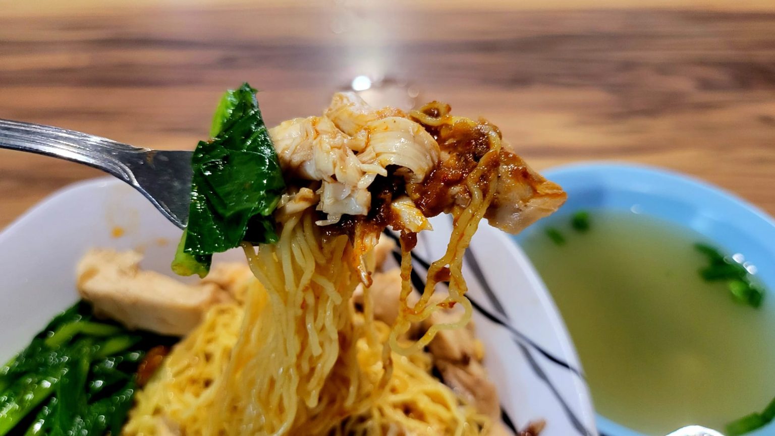 Sheng Ji Soya Sauce Chicken Rice/Noodle Huge chicken portion saves