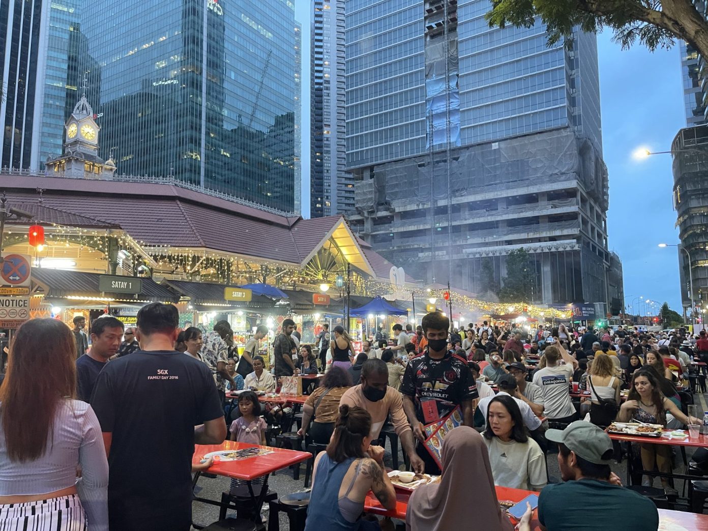 14 musttry Lau Pa Sat food stalls to tackle local & international