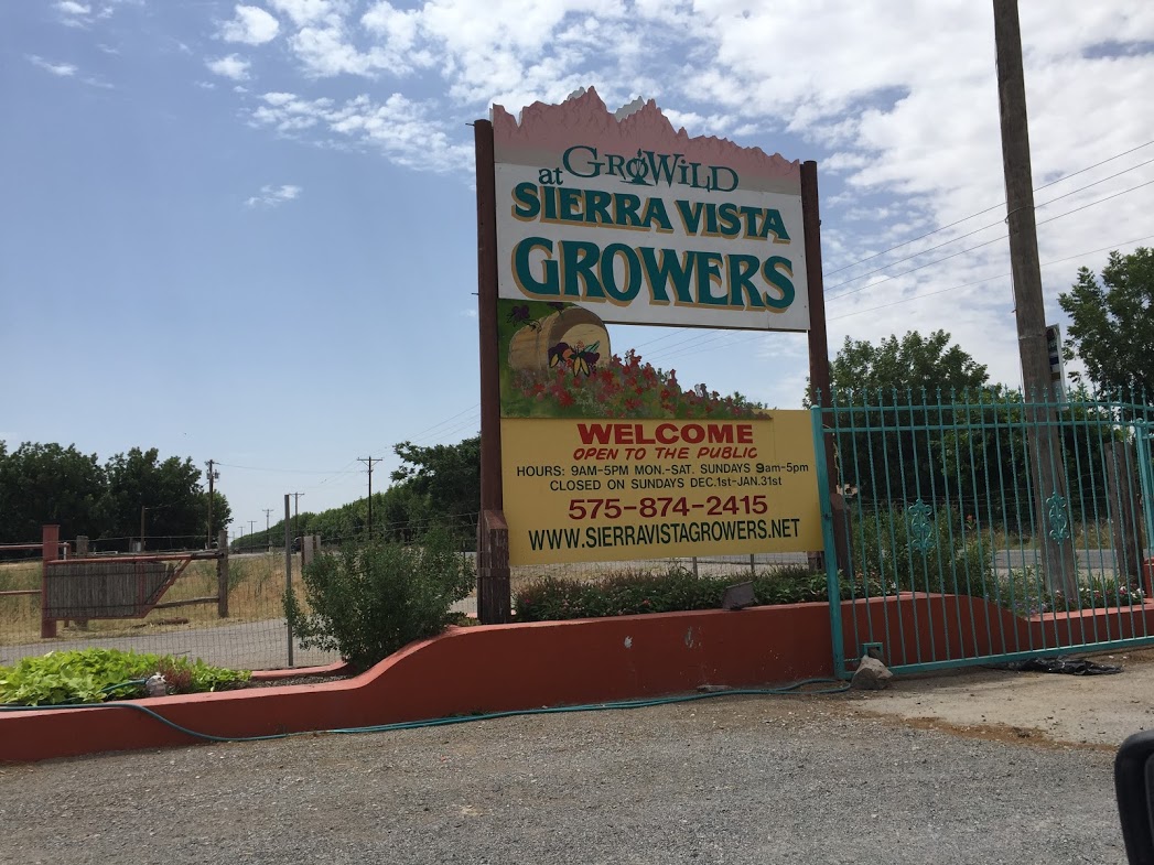 A morning at Sierra Vista Growers — A Family Blog
