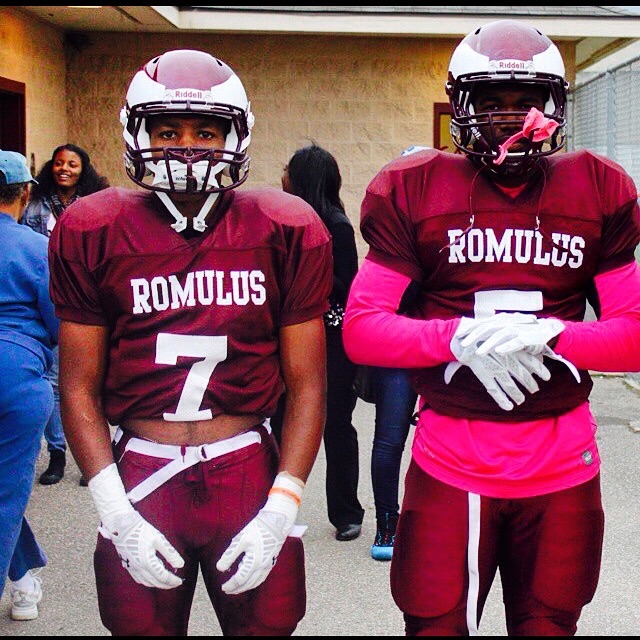 Romulus Eagles Varsity Football Photos Sevann Williams