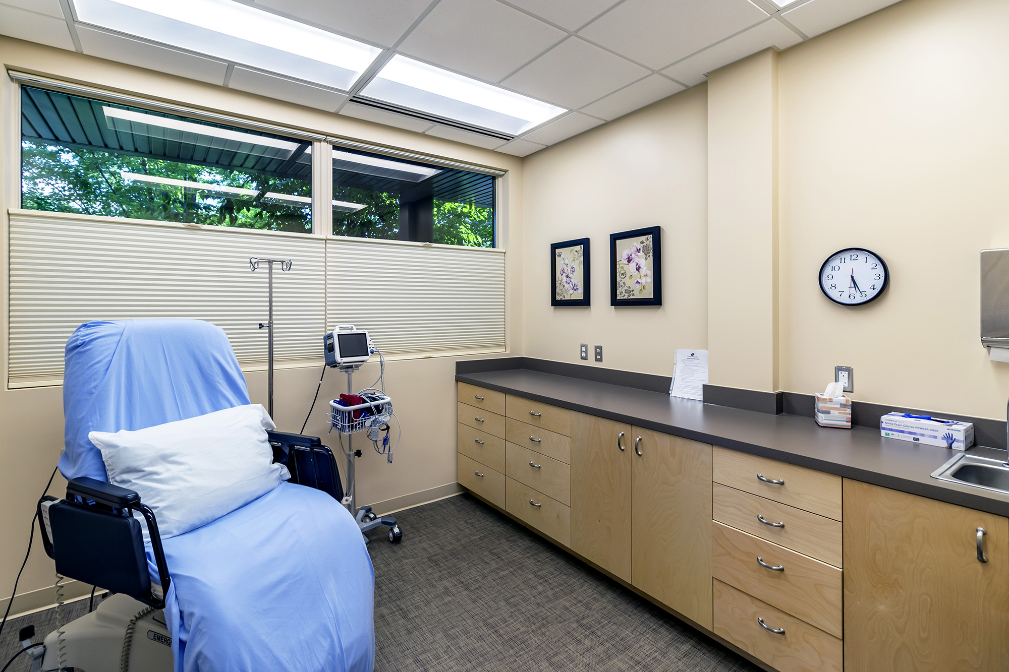 Plastic Surgery Clinic in Woodbury Sever Construction Company