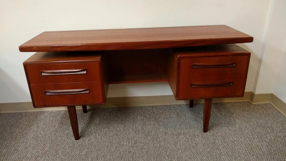 MidCentury Desks Boise, ID Antiques (208) 8844599