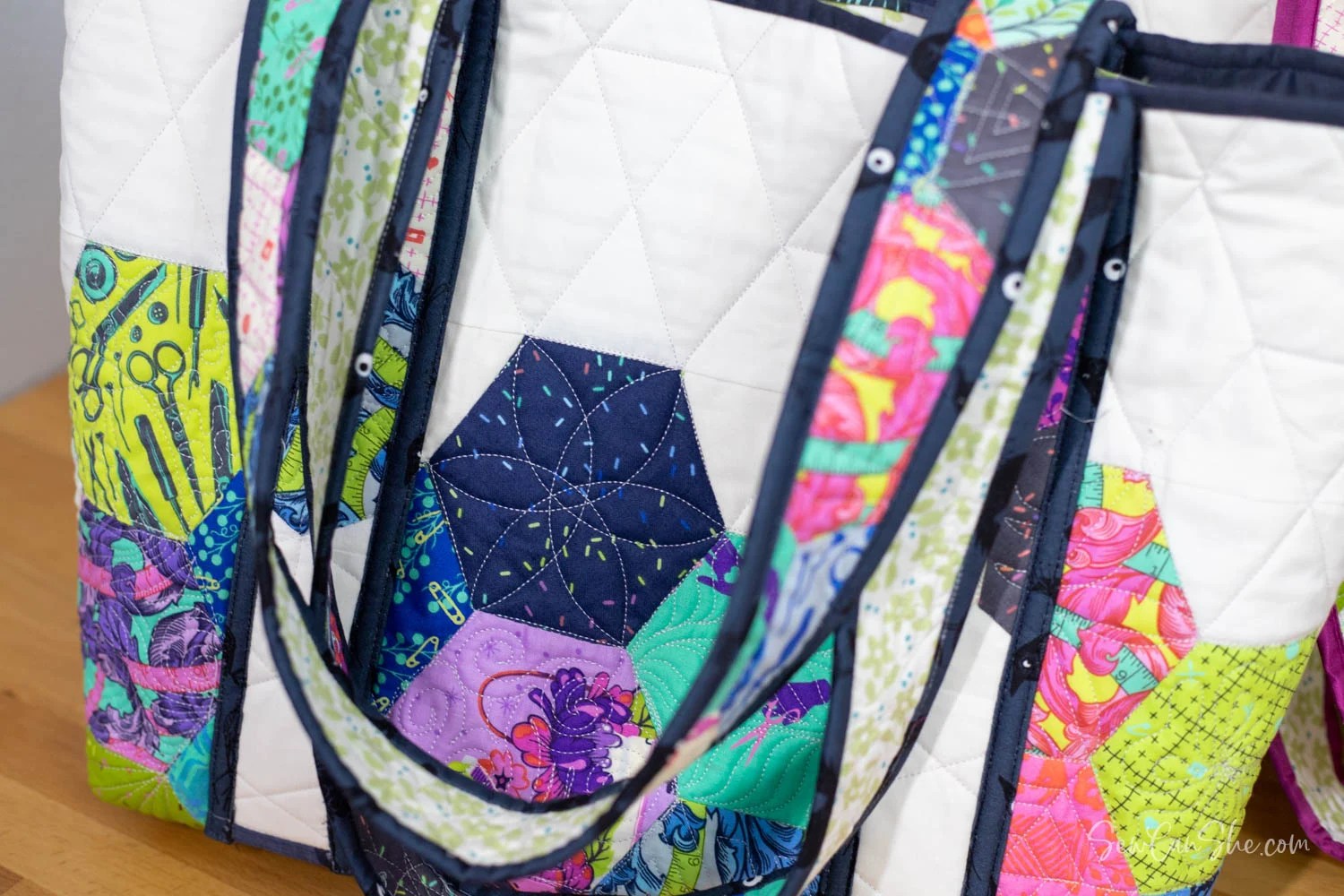 Sew A Big Bag from a Quilt Quilted Bag Tutorial